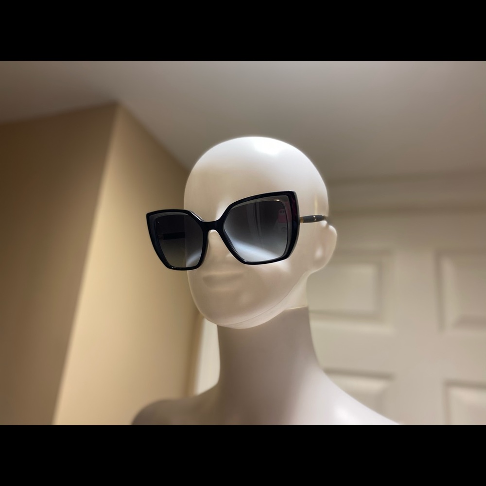 DOLCE&GABBANA (Sunglasses) 0DG6138 - Picture 4 of 7
